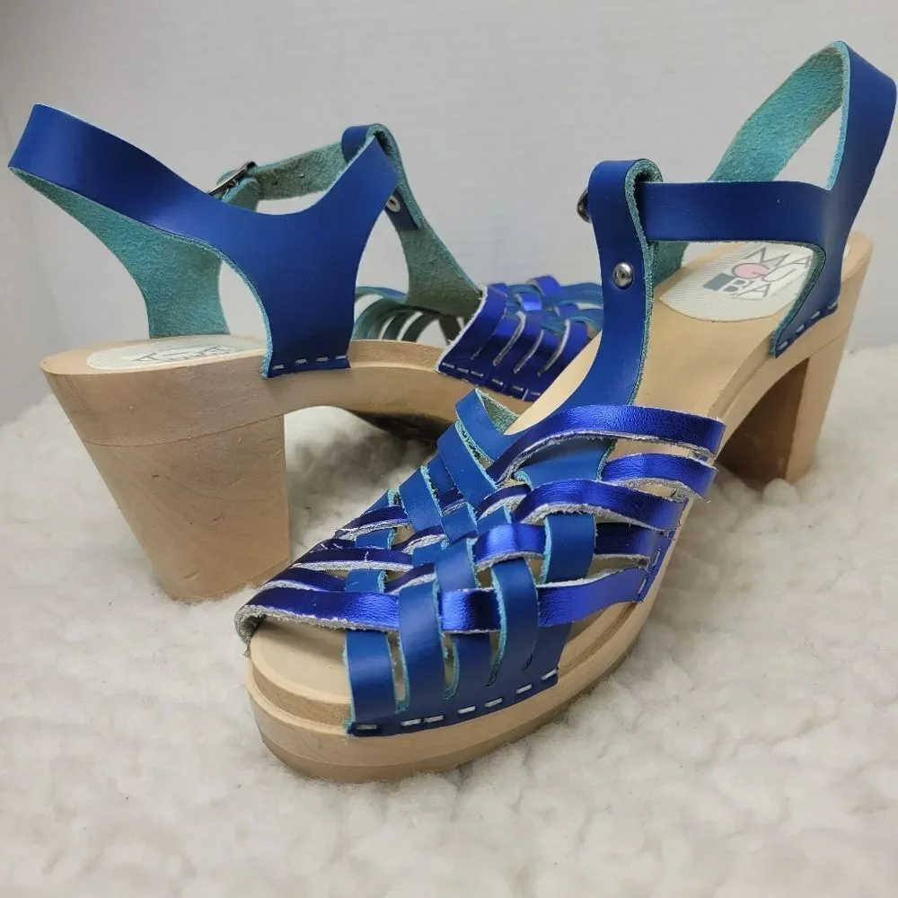 Maguba of Sweden Women's Wooden Heel  Shoes Size 11.5 Blue Strappy Leather